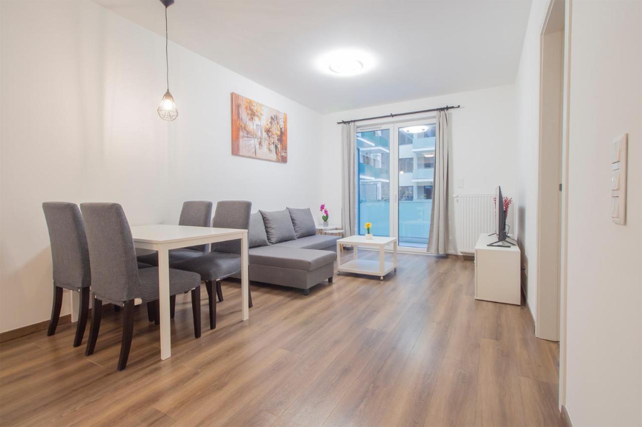 Corvin Modern Suite Budapest Exterior foto
